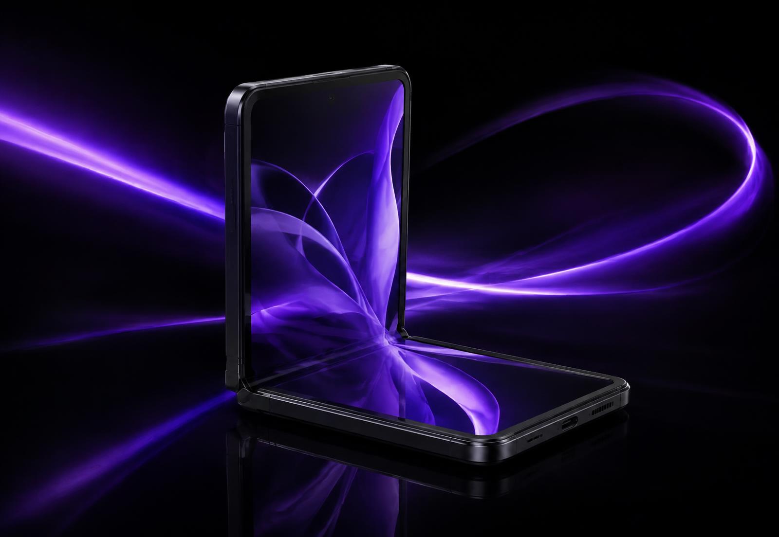 Samsung Galaxy foldable phone, flex mode hands-free